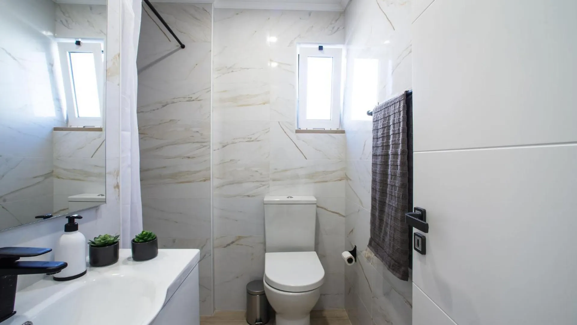 Holiday Home Ly By Interhome Albufeira